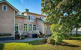 Villa Aurinko Studio Apartment in Hanko